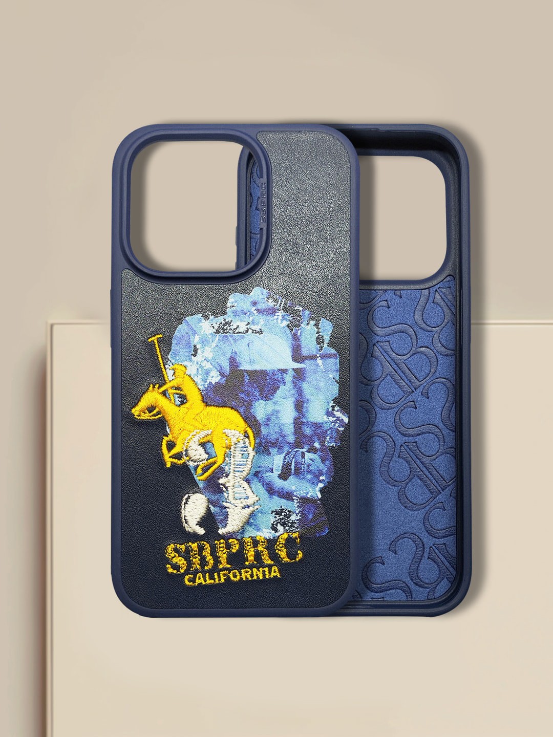 

TREEMODA Embroidered iPhone 15 Back Case, Blue