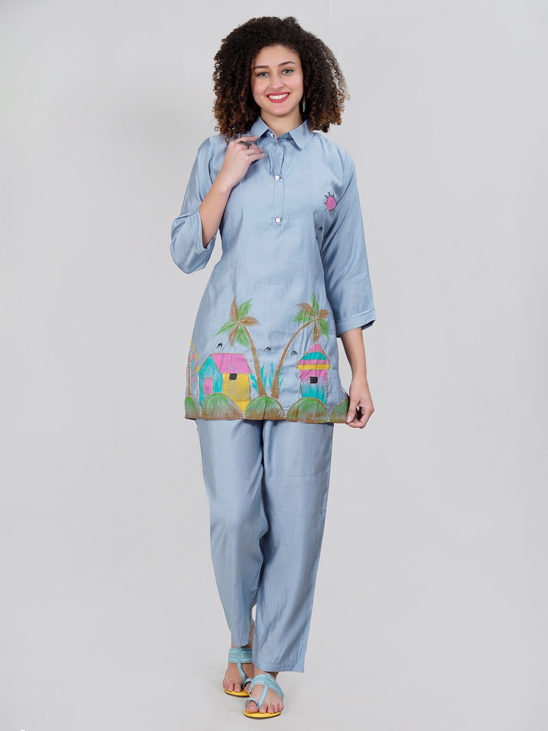 

MEHNAM Graphic Printed Shirt Collar Organic Cotton Kurta with Trousers, Blue