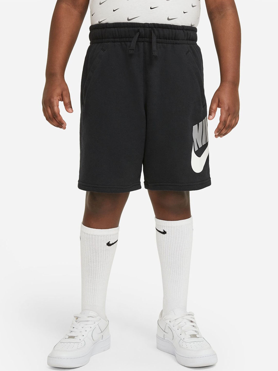 Nike Sportswear Club Fleece Older Kids' Shorts, Black