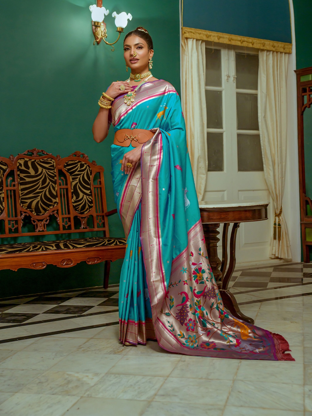 

Mitera Woven Design Zari Silk Blend Paithani Saree, Blue