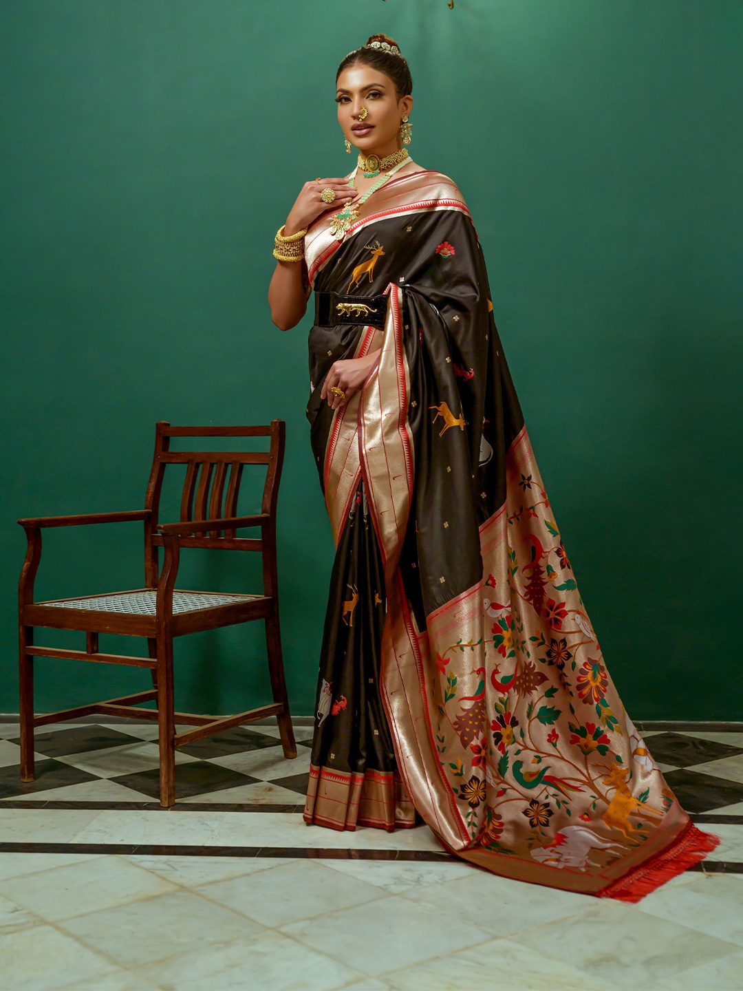 

Mitera Ethnic Motifs Zari Paithani Saree, Black