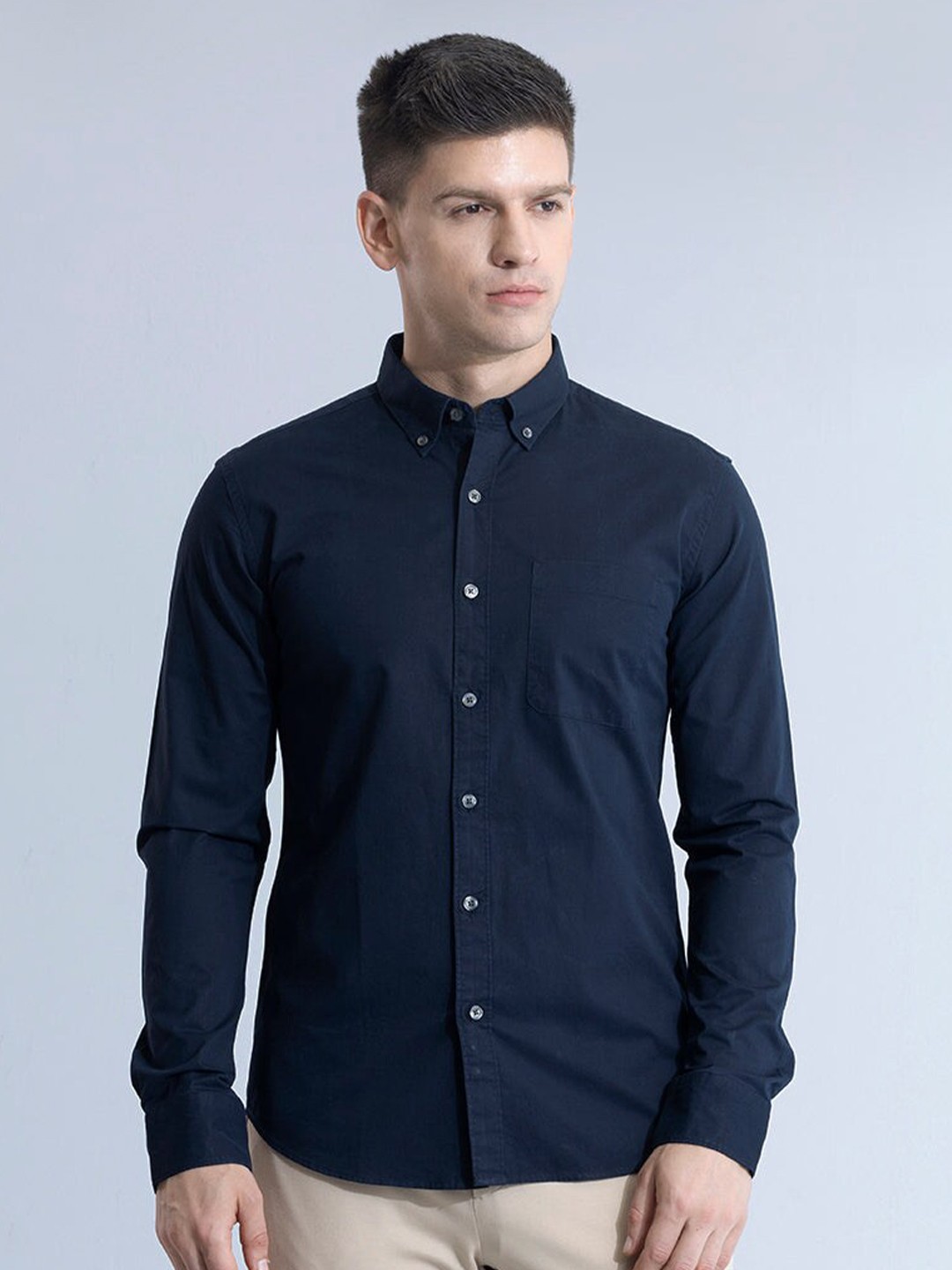 

Snitch Navy Blue Classic Slim Fit Button Down Collar Pure Cotton Casual Shirt
