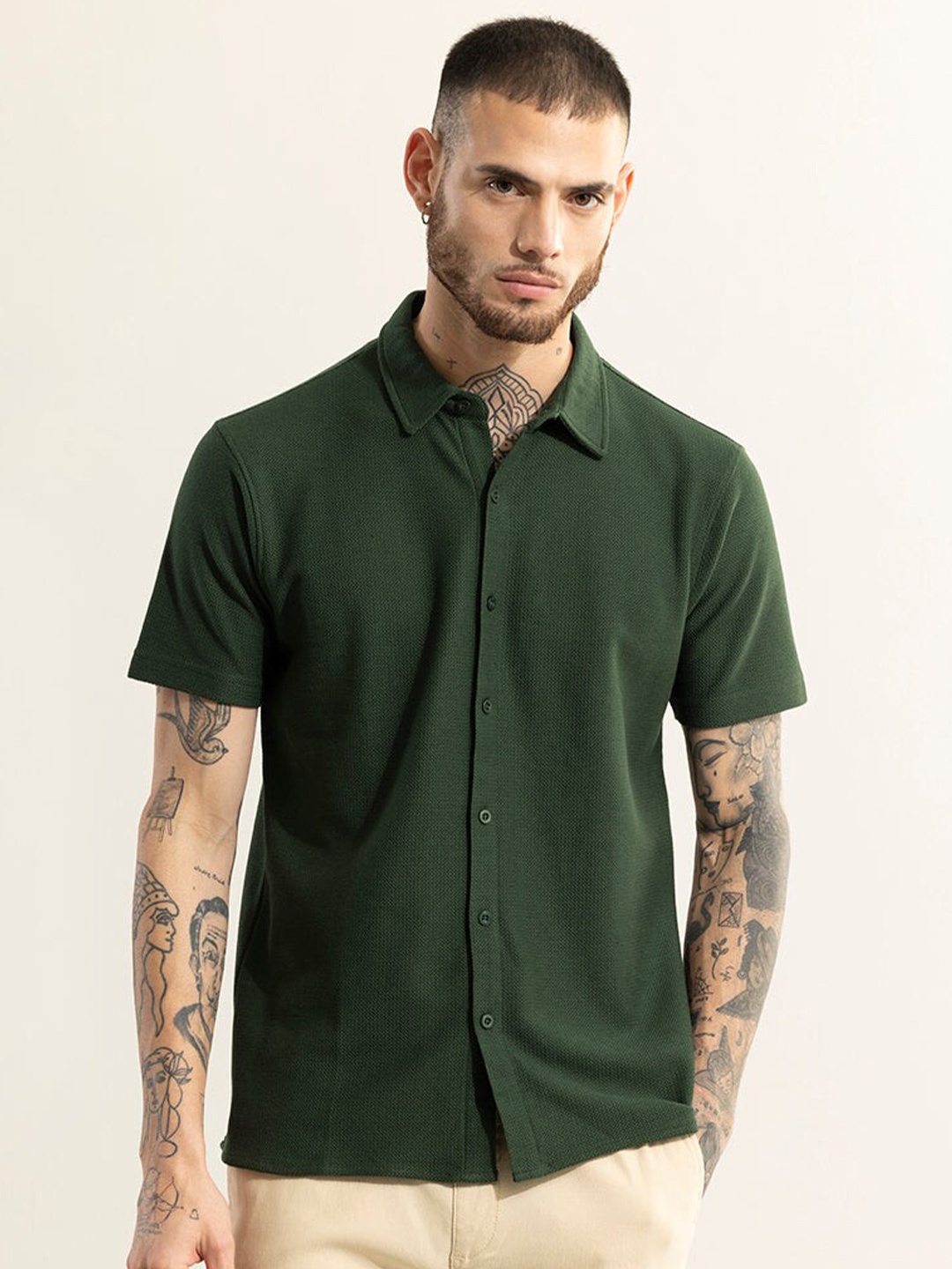 

Snitch Classic Self Design Casual Shirt, Green