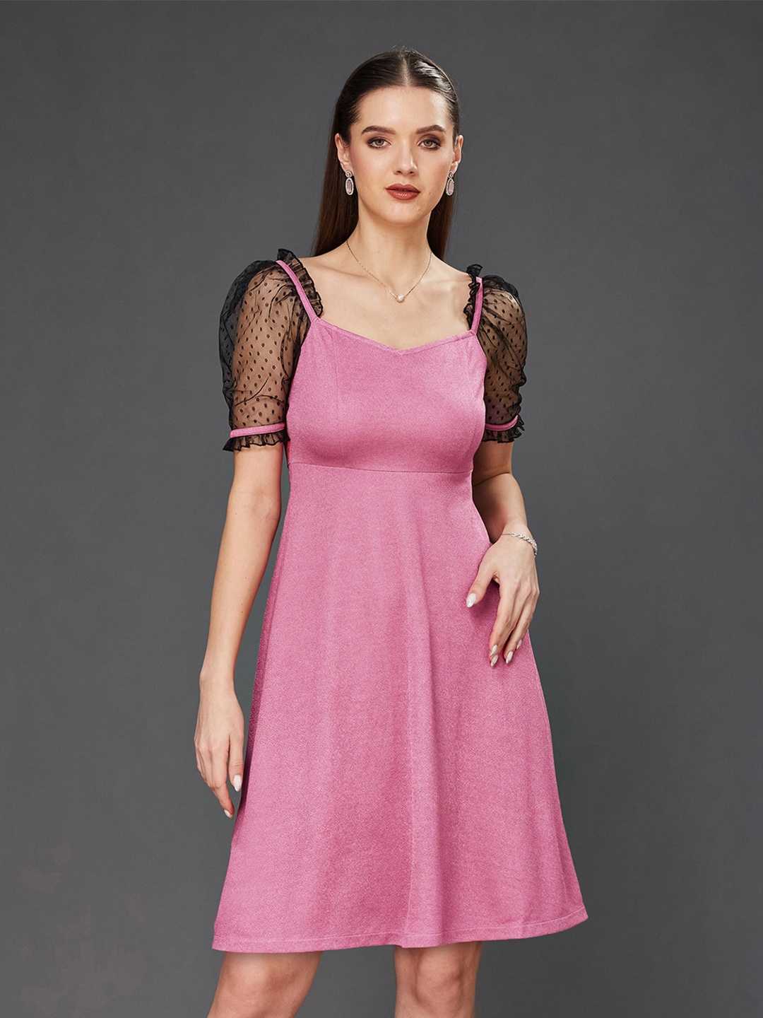 

Miss Chase Women Solid V-Neck Half Sleeve Relaxed Fit Knee-Length Dress, Pink