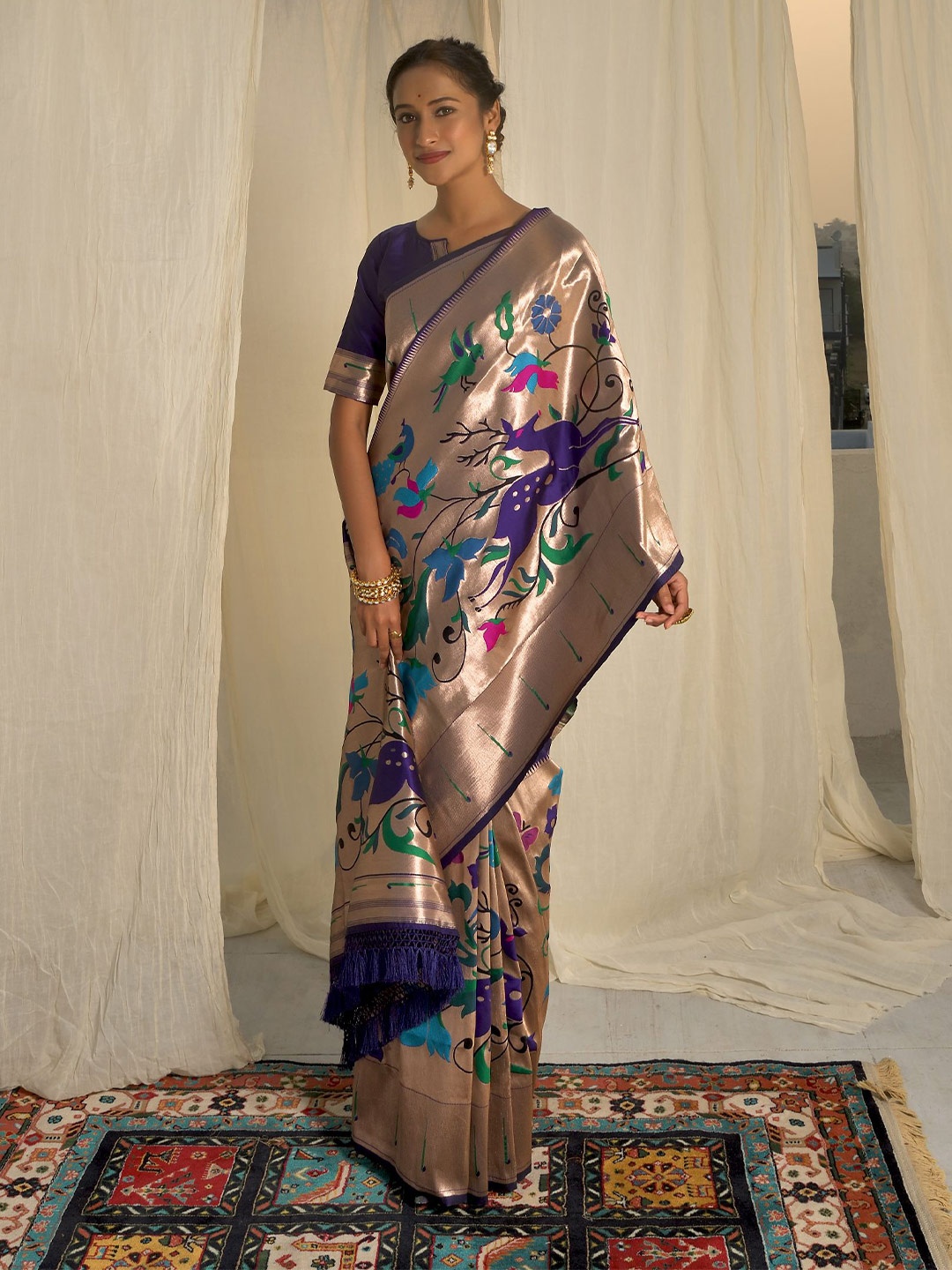 

Mitera Woven Design Zari Silk Blend Paithani Saree, Blue