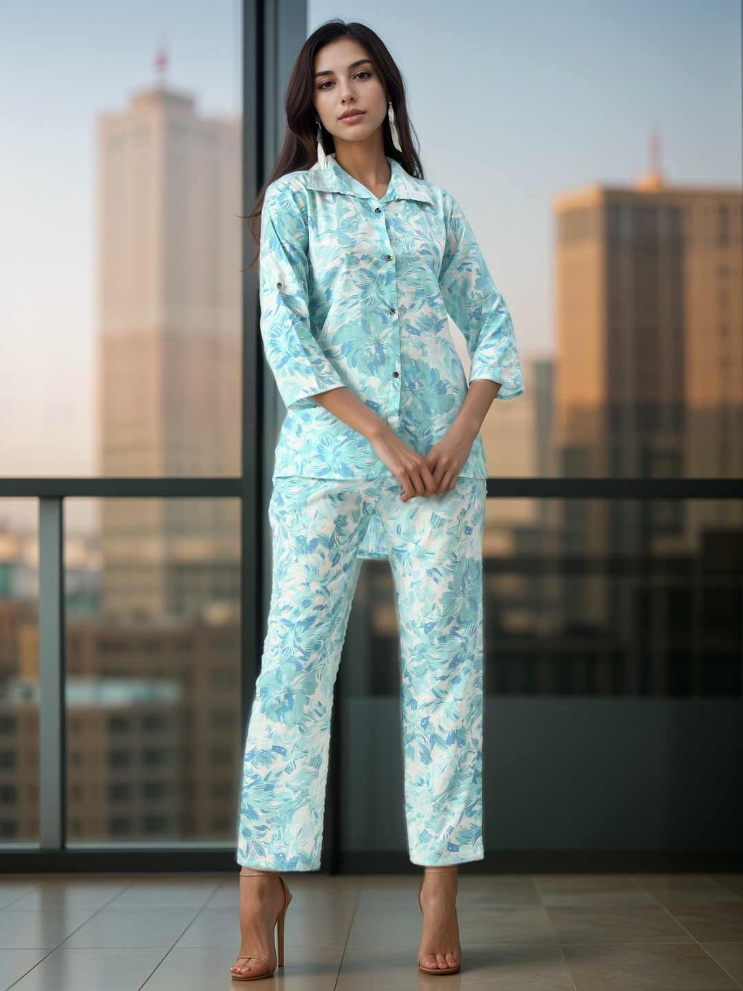 

BAESD Floral Printed Spread Collar Shirt With Trouser, Blue