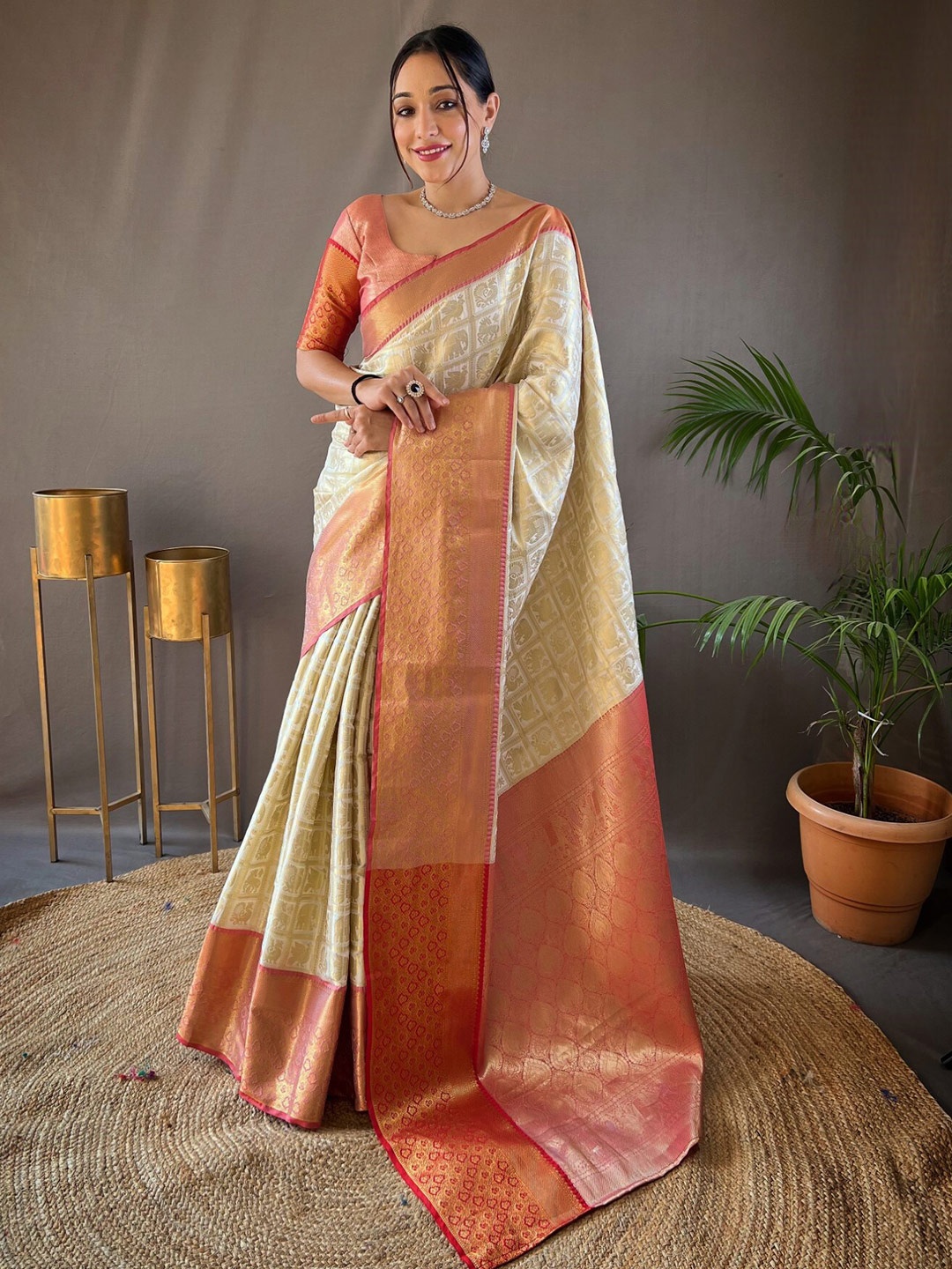 

LeeliPeeri Designer Ethnic Motifs Woven Design Zari Saree, Cream