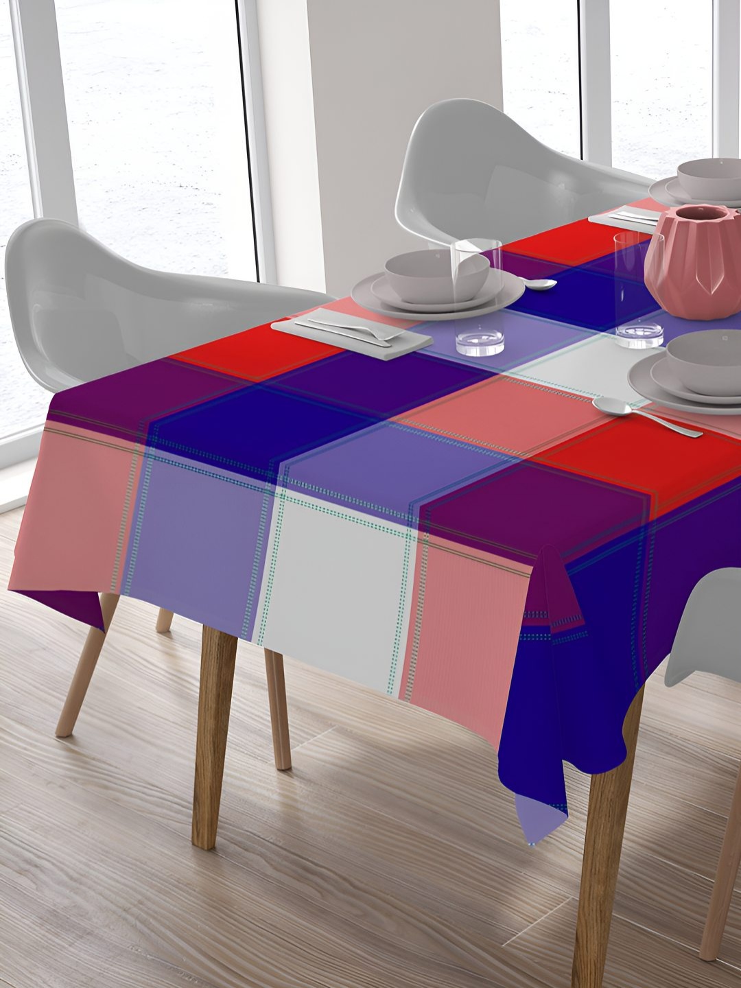 

HOME COLORS.IN Blue Geometric Printed Cotton 6-Seater Table Cover