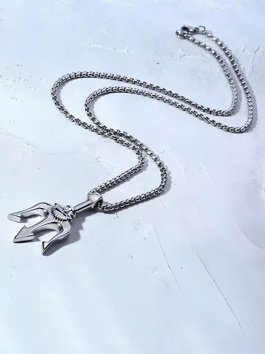

KARISHMA KREATIONS Unisex Stainless Steel Silver-Plated Quirky Pendants with Chains