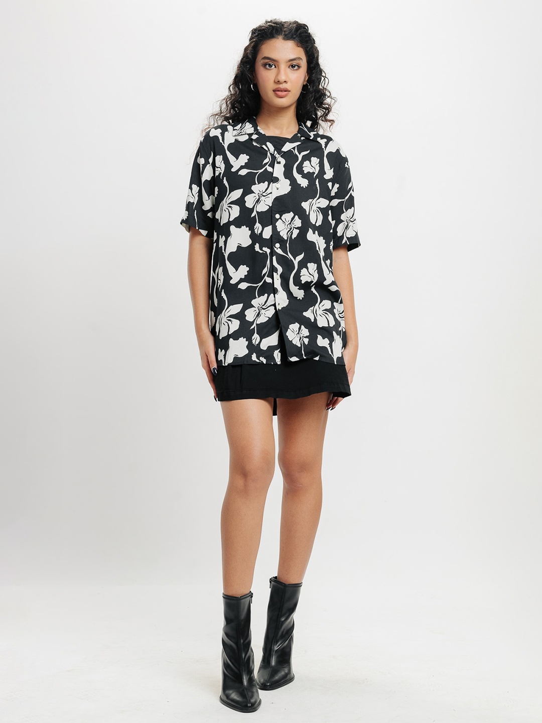 

FREAKINS Floral Printed Longline Casual Shirt, Black