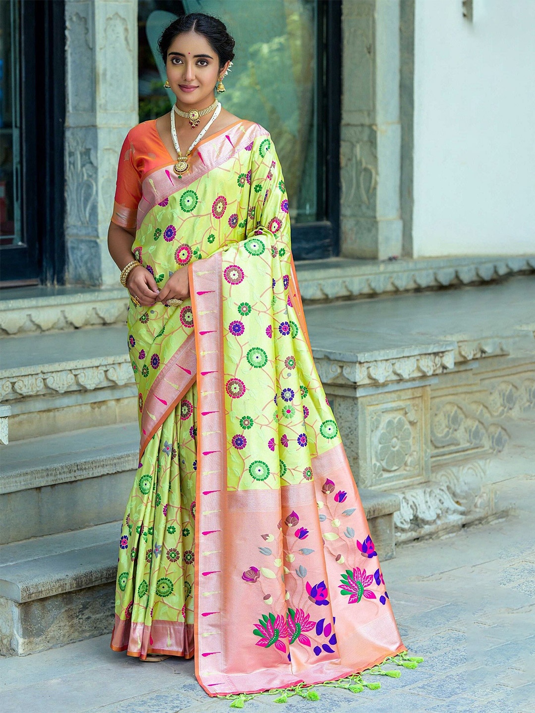 

Mitera Lime Green Floral Woven Design Zari Paithani Saree