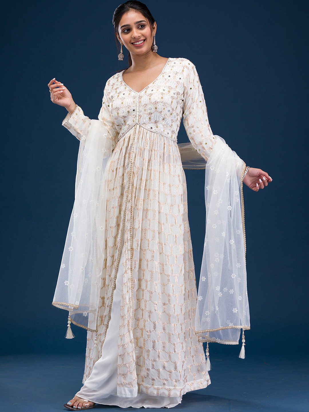 

Koskii Floral Embroidered Empire Kurta With Palazzos & Dupatta, Cream