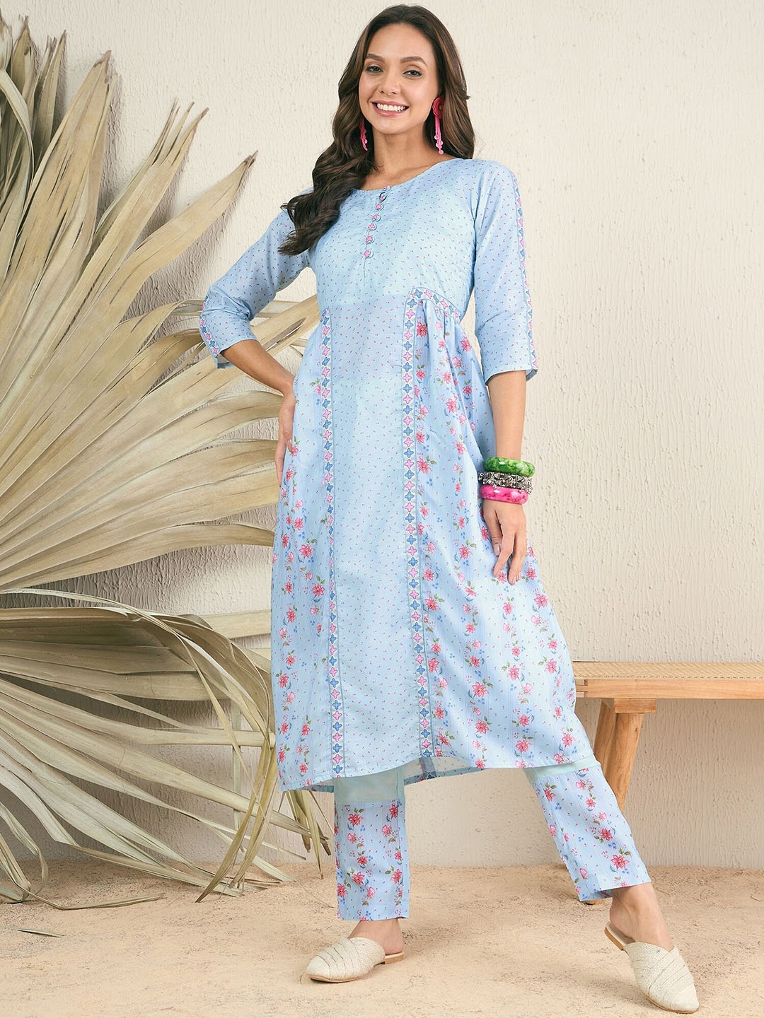 

MASSTANI BY INDDUS Floral Printed Round Neck Regular A-Line Kurta With Trousers, Blue