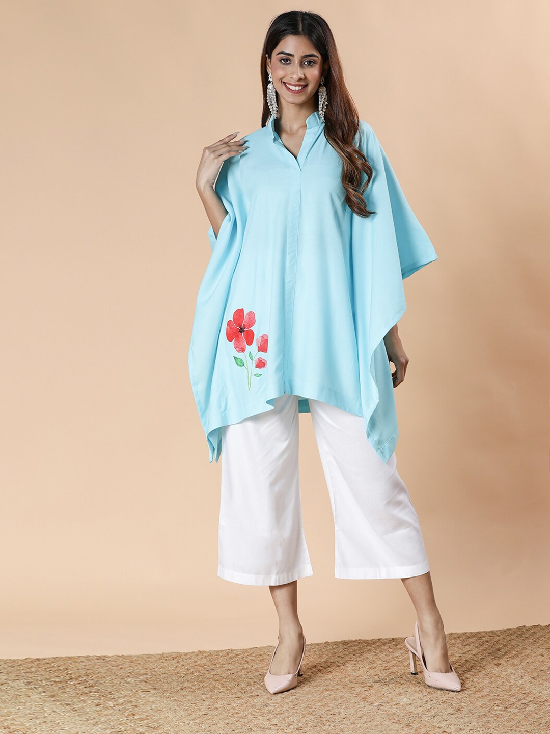 

LetsDressUp Floral Printed Kaftan Kurti, Blue