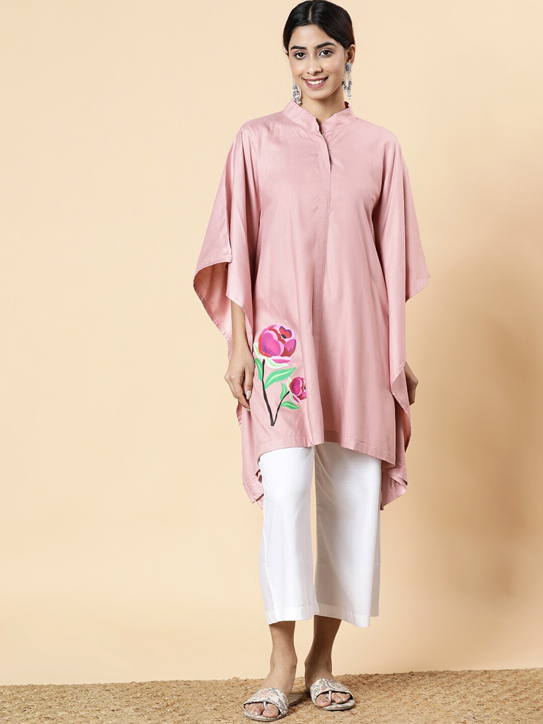 

LetsDressUp Floral Printed Kaftan Kurti, Pink