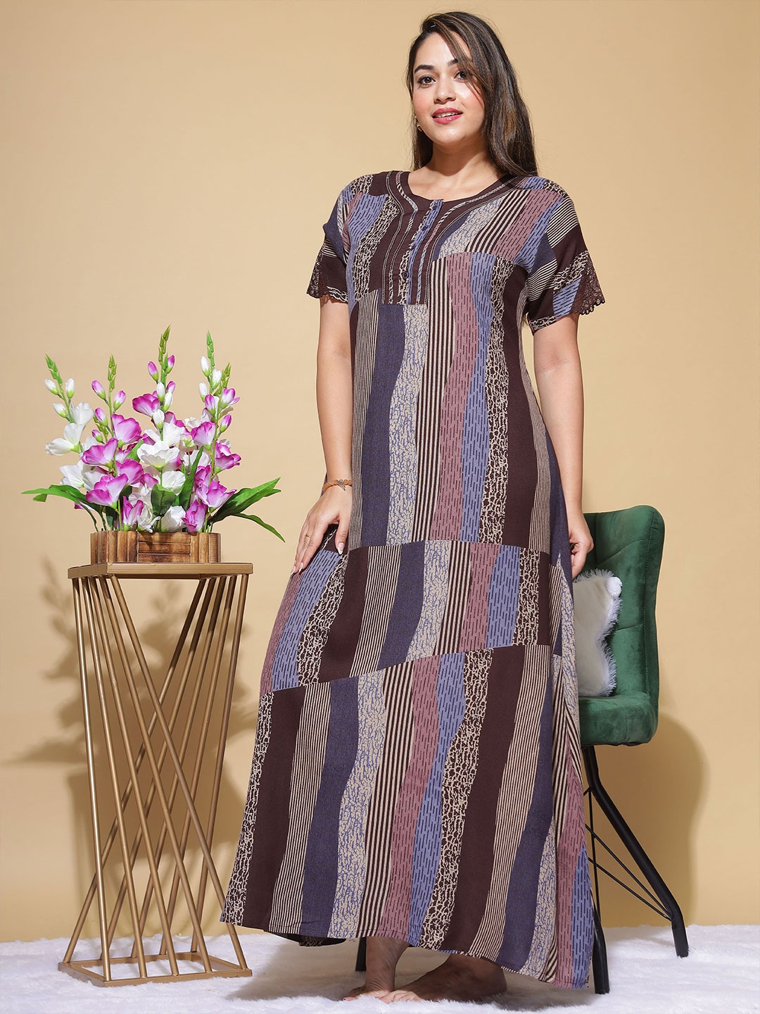 

9shines Label Printed Maxi Nightdress, Red