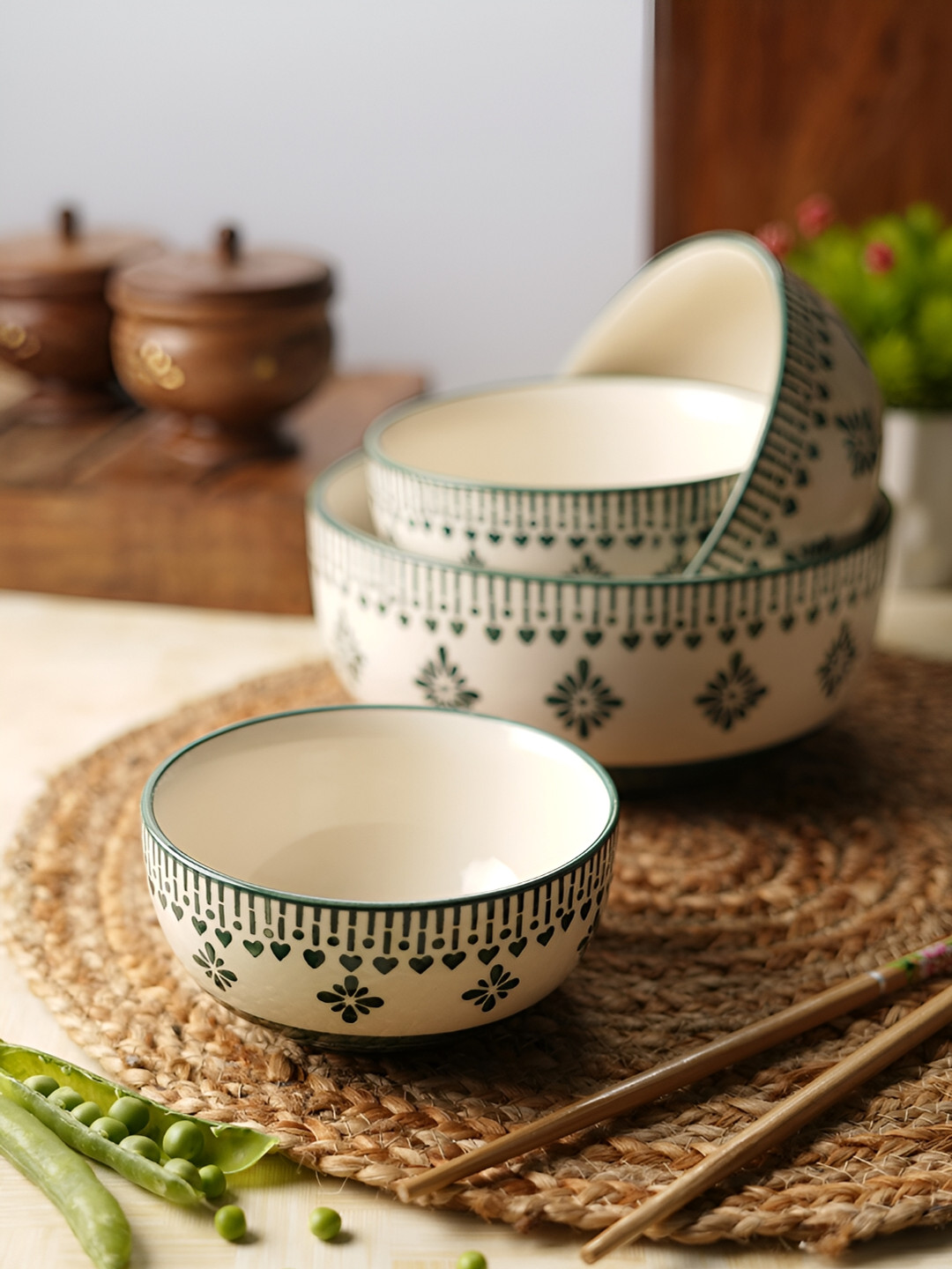 

Aura Green & White 4 Pieces Printed Ceramic Glossy Bowls