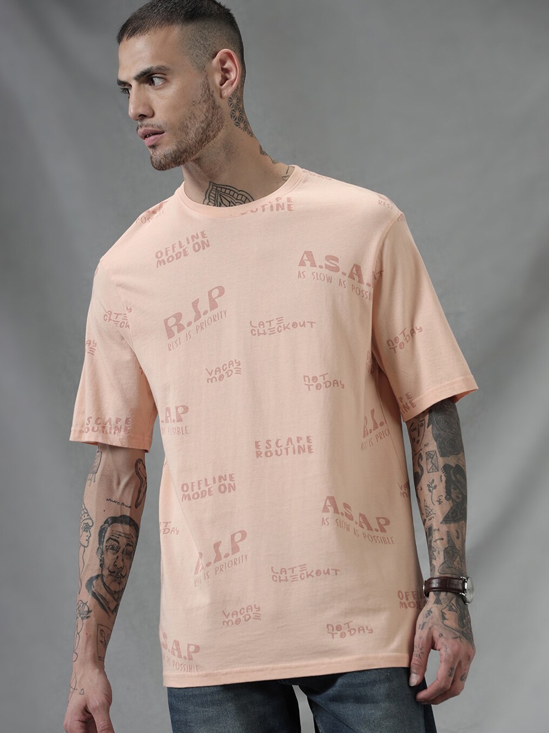 

WROGN Typography Printed Drop-Shoulder Sleeves Casual T-shirt, Peach