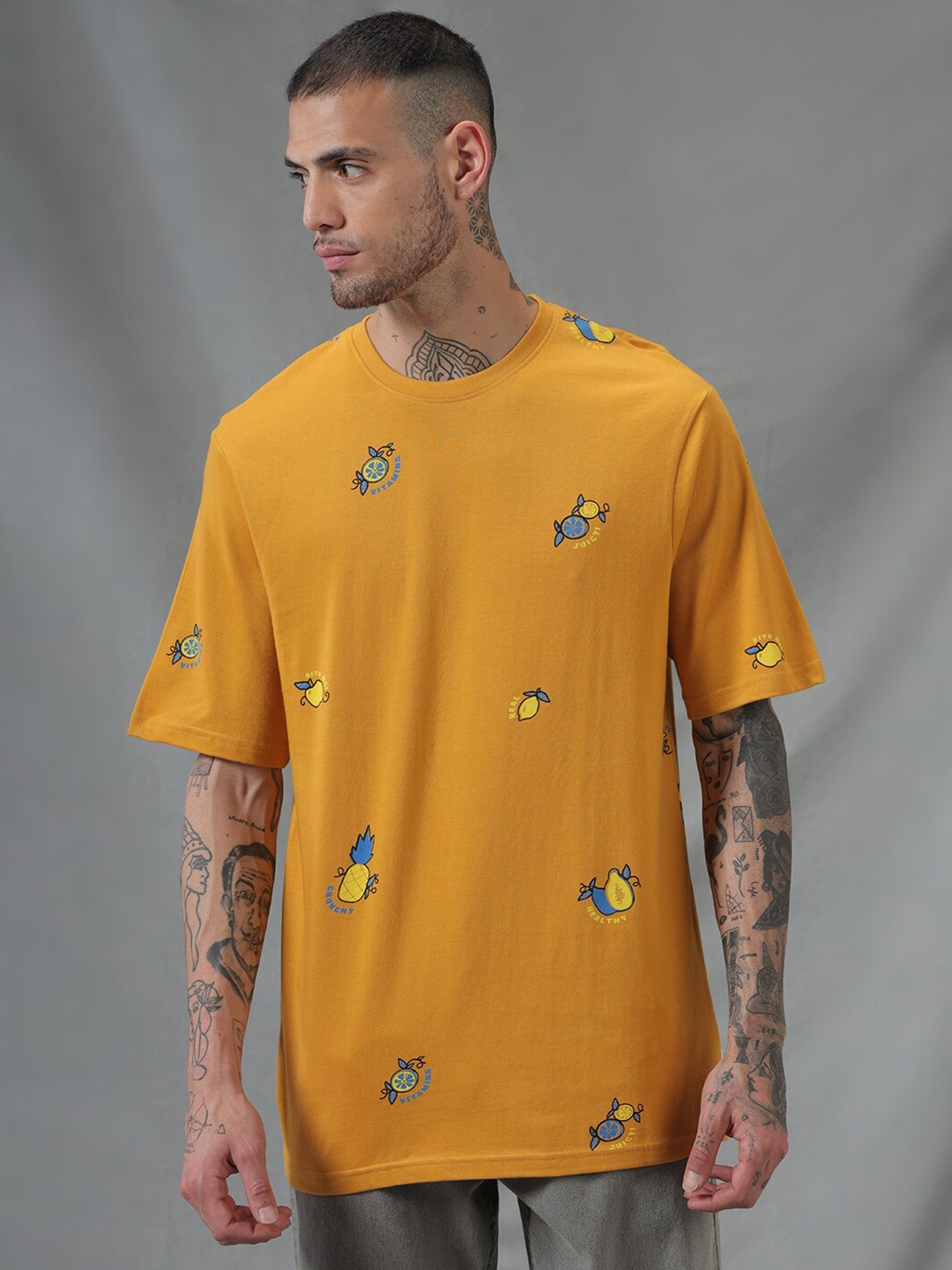 

WROGN Conversational Printed Round Neck Cotton T-shirt, Yellow