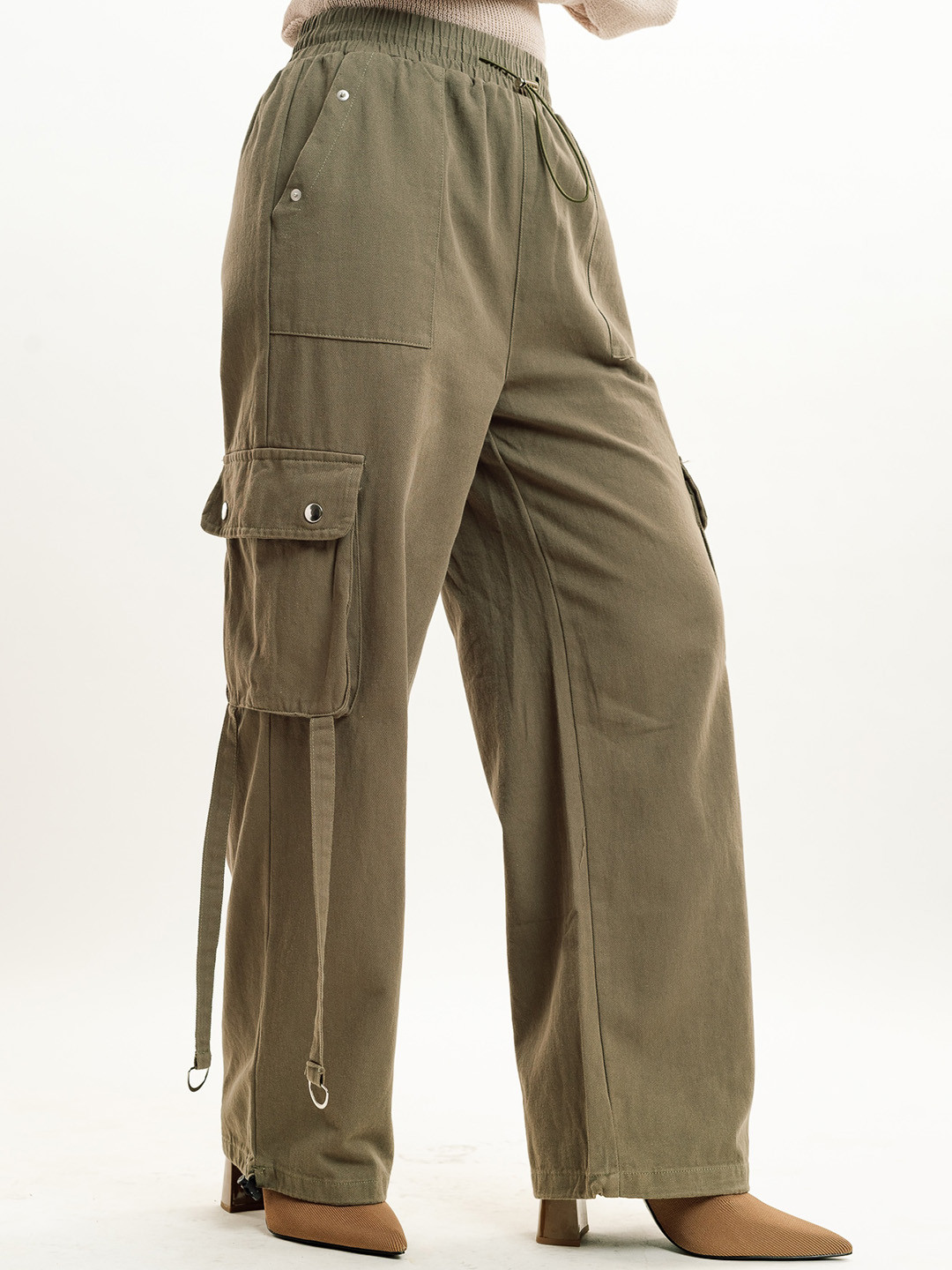 

FREAKINS Women Straight Fit High-Rise Clean Look Stretchable Cargo Jeans, Grey