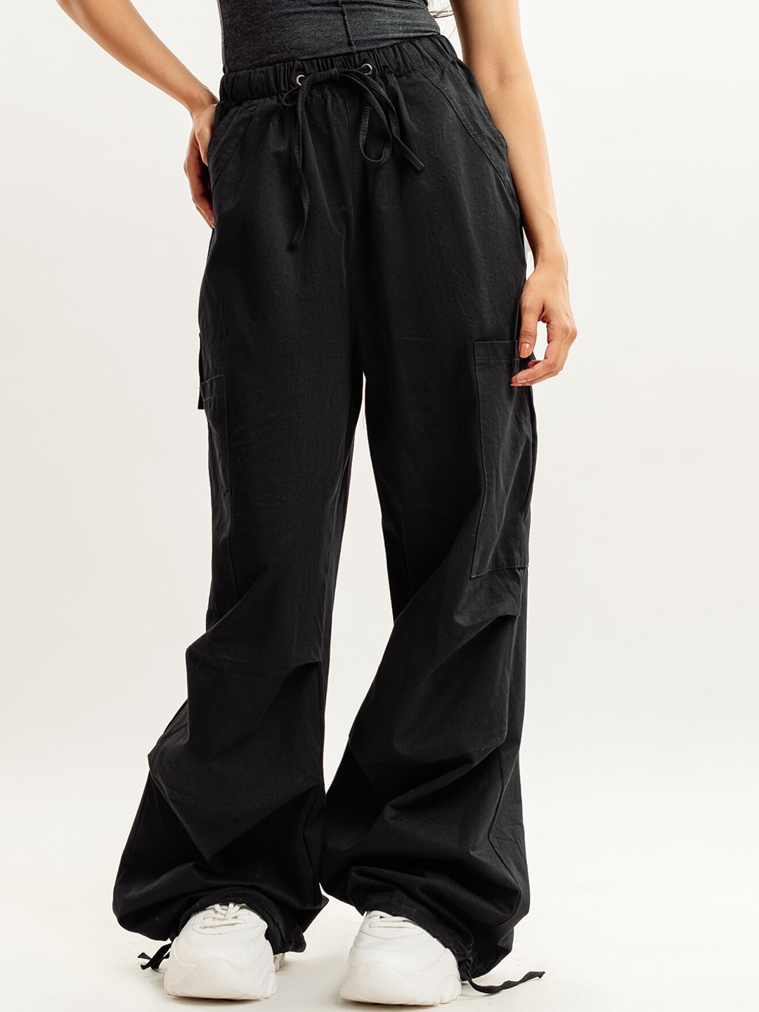 

FREAKINS Women Black Straight Fit High-Rise Clean Look Stretchable Cargo Jeans