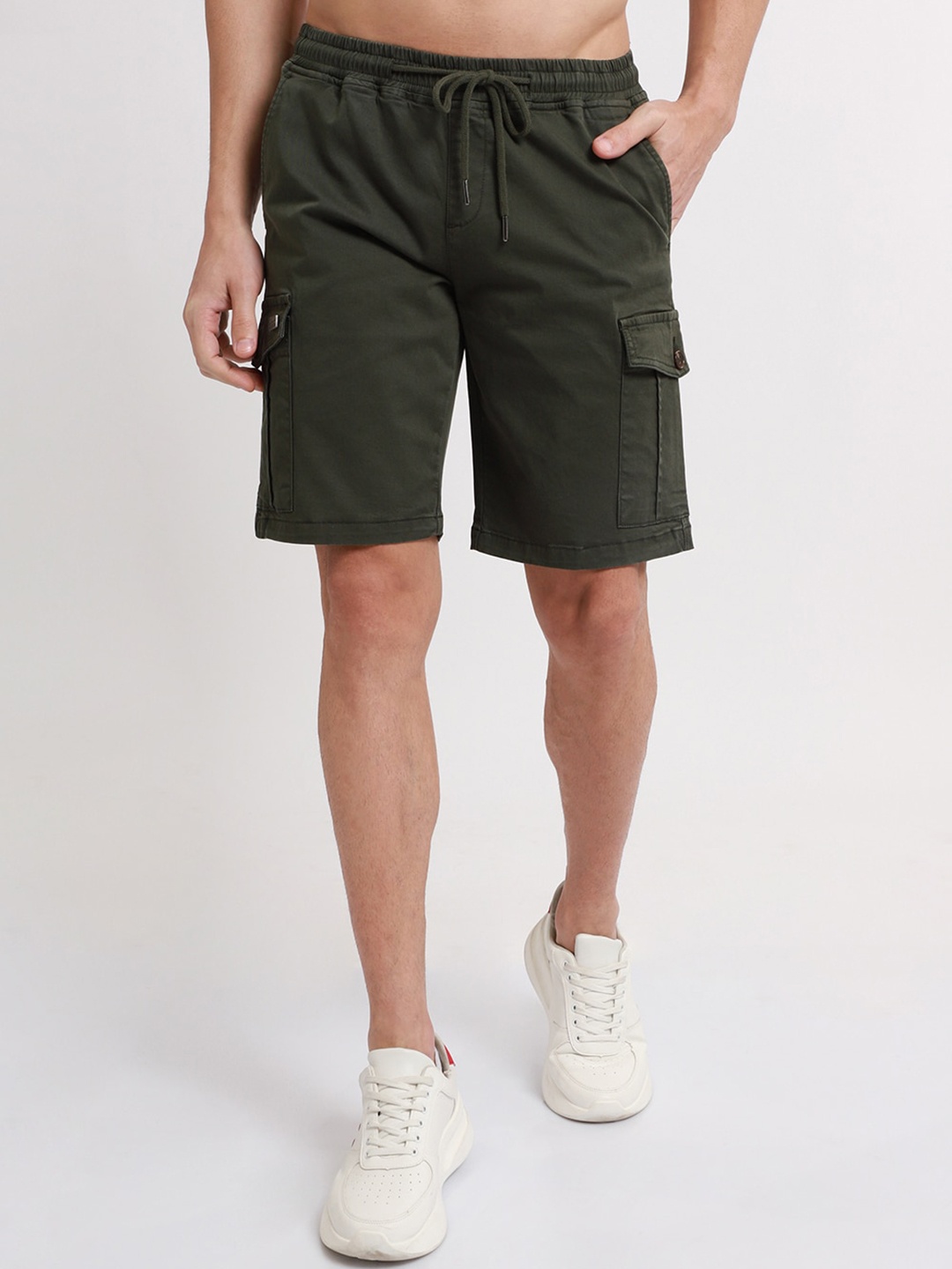 

Banana Club Men Cotton Cargo Shorts, Green