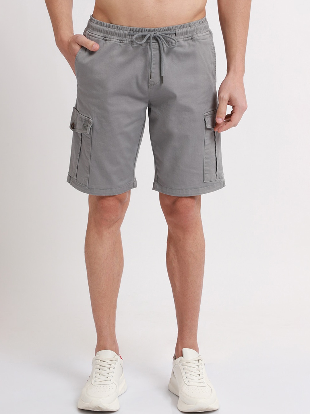 

Banana Club Men Cotton Cargo Shorts, Grey