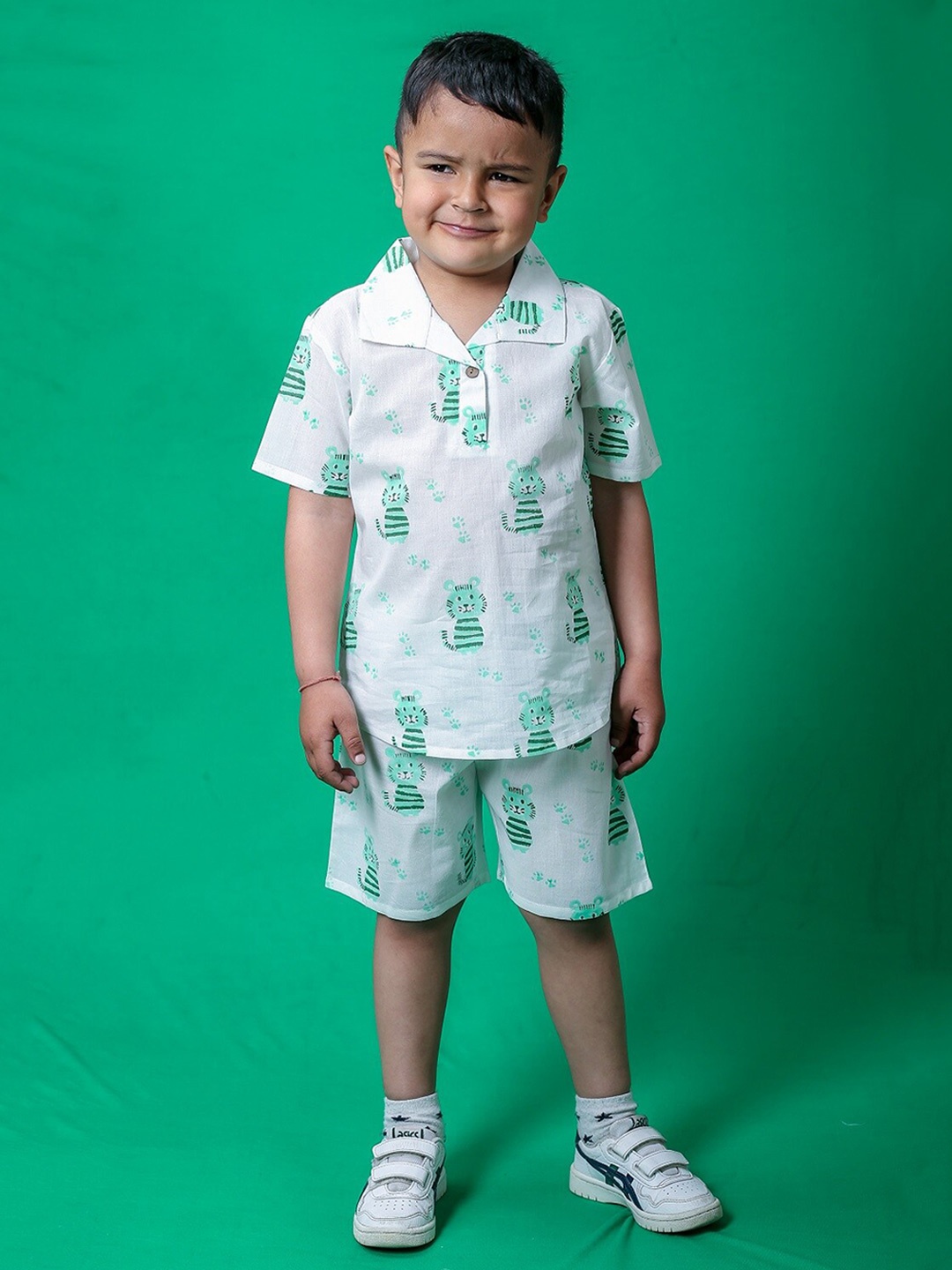 

BAESD Boys Printed Pure Cotton Shirt with Shorts, White
