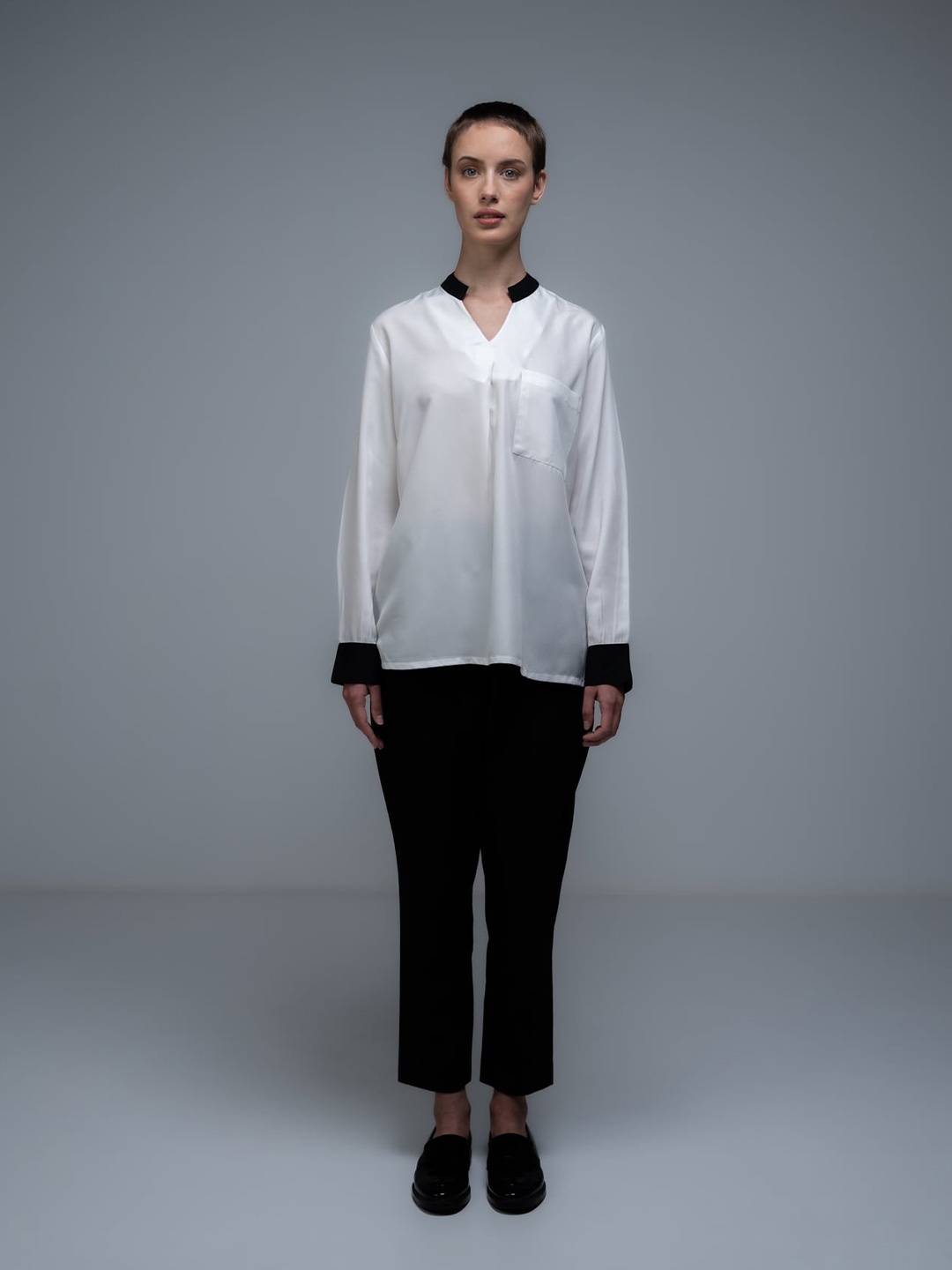 

SOTBELLA Mandarin Collar Crepe Shirt Style Top, White