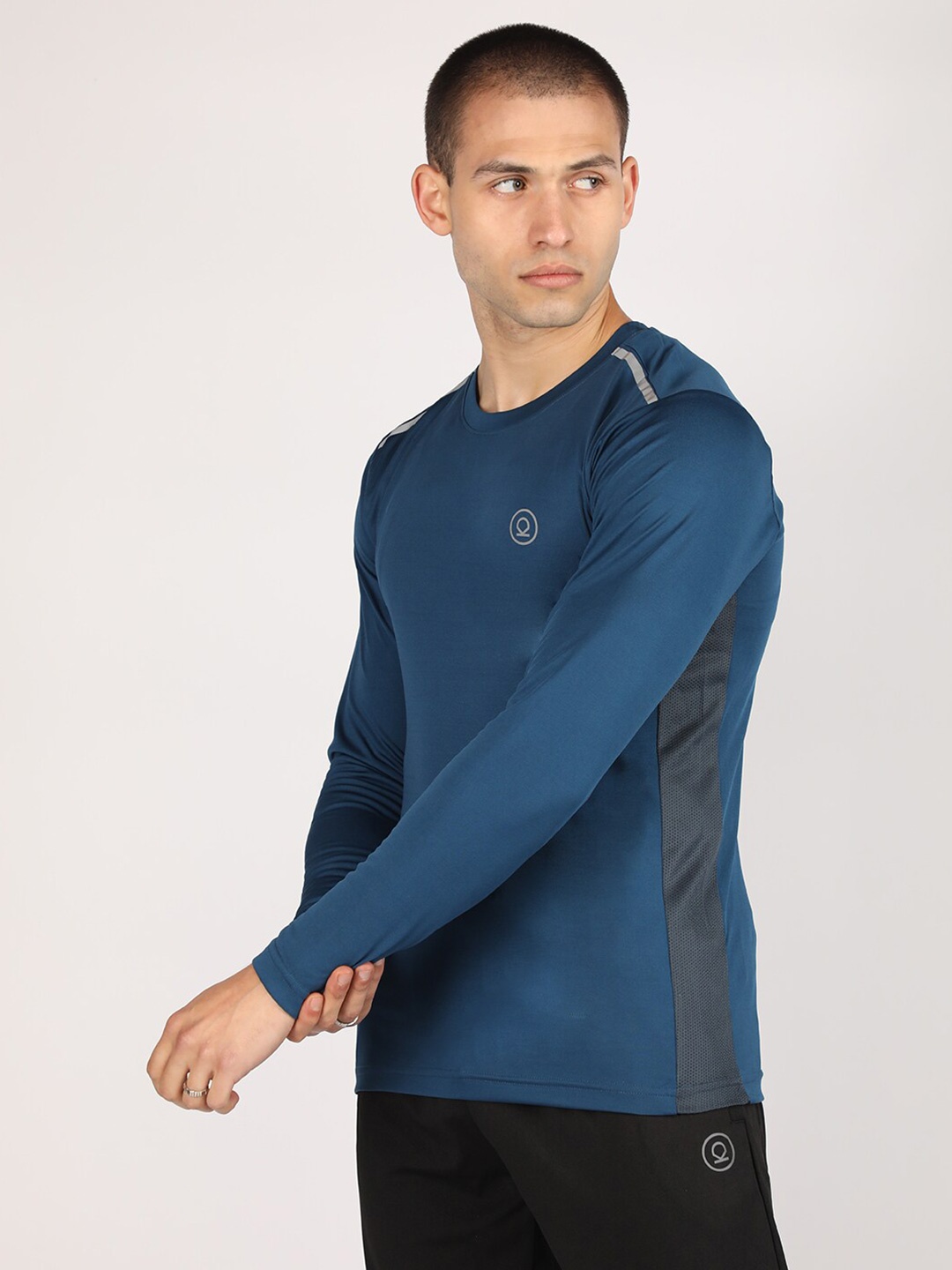 

CHKOKKO Ultra-Soft Dry Fit Sports T-shirt, Blue