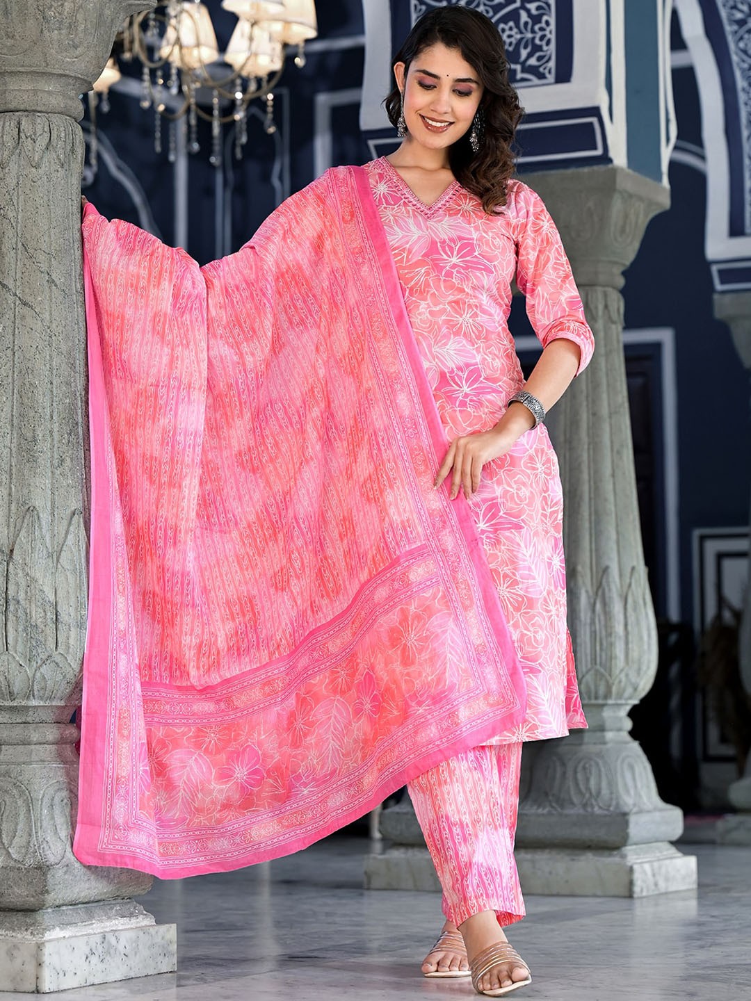 

Vastramyaa Floral Printed Mirror Work Pure Cotton Kurta with Trousers & Dupatta, Pink