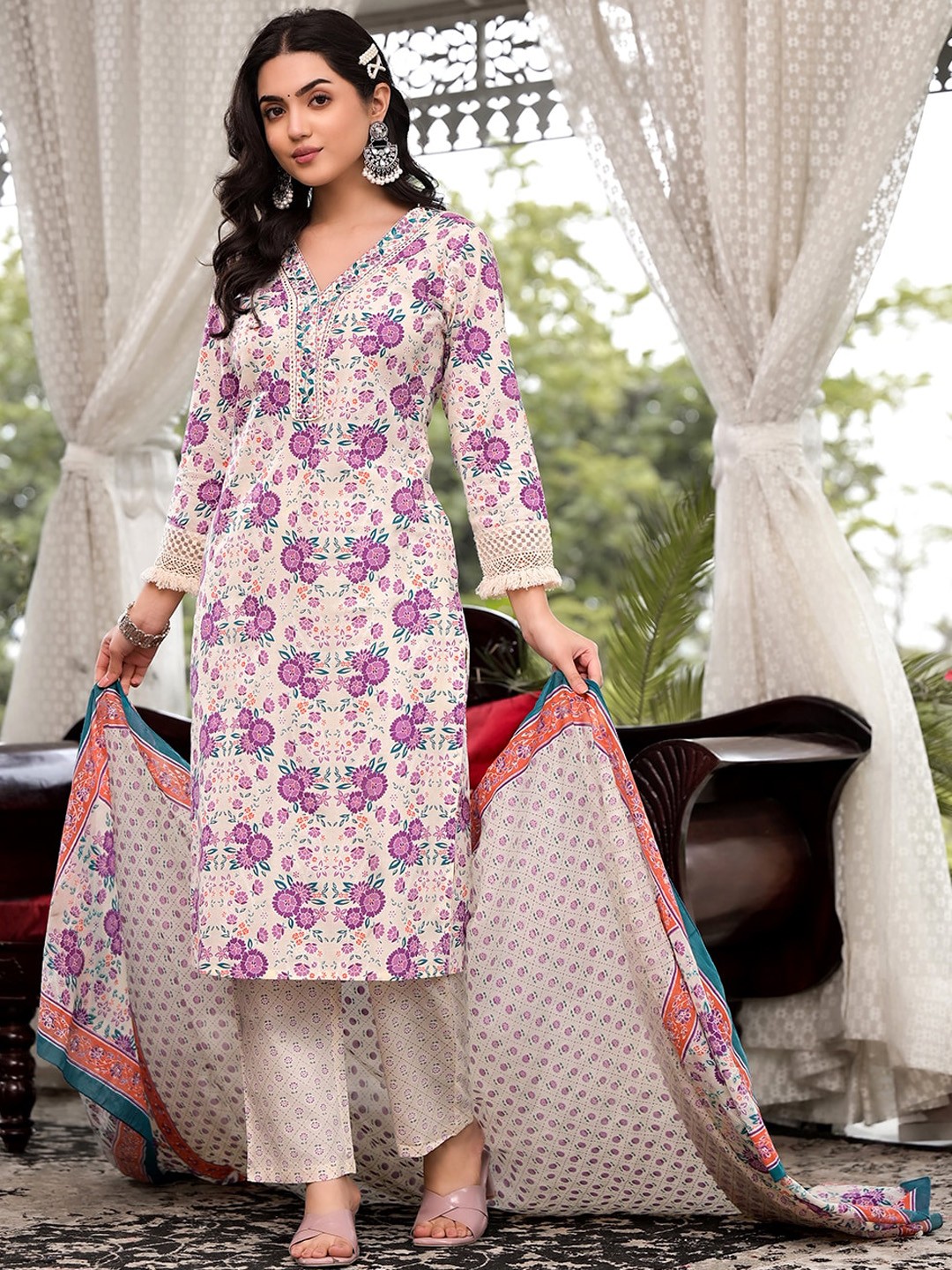 

Vastramyaa Ethnic Motifs Printed Thread Work Pure Cotton Kurta with Trousers & Dupatta, Off white