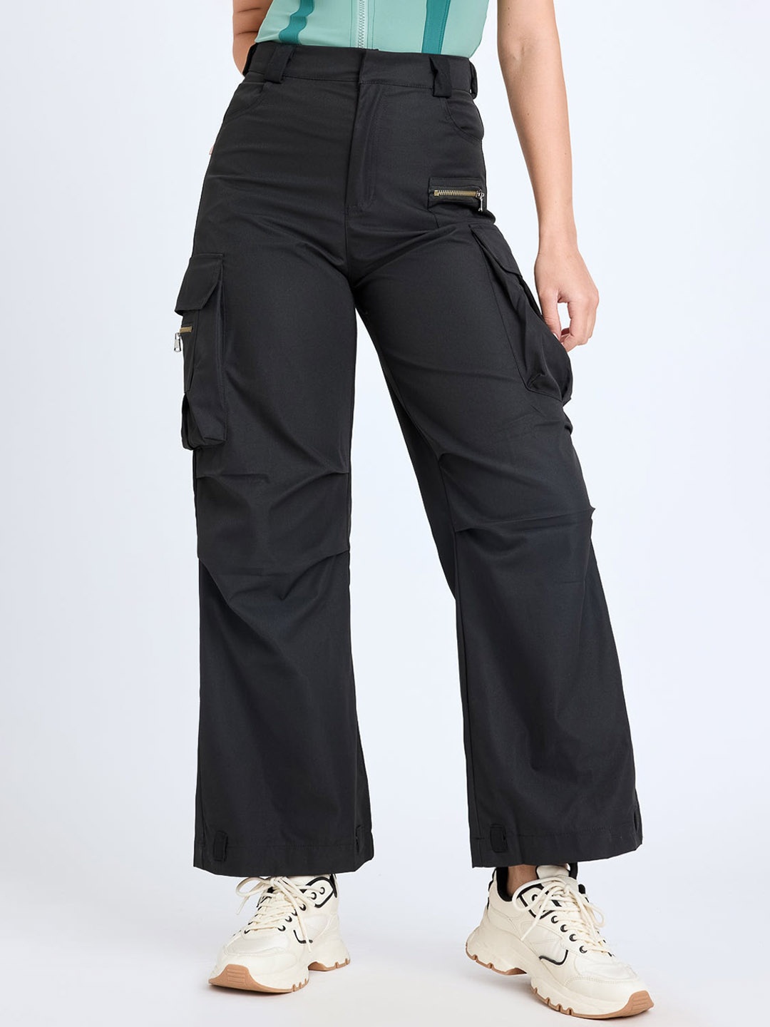 

FREAKINS Women High-Rise Cargos, Black