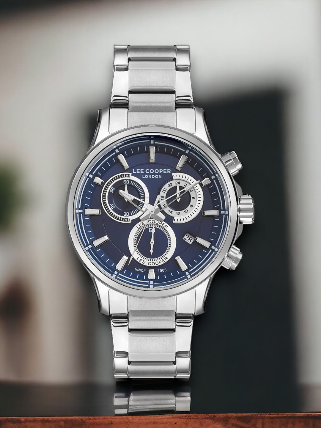 

Lee Cooper Men Brass Embellished Dial Analogue Chronograph Watch LC07360.390, Blue