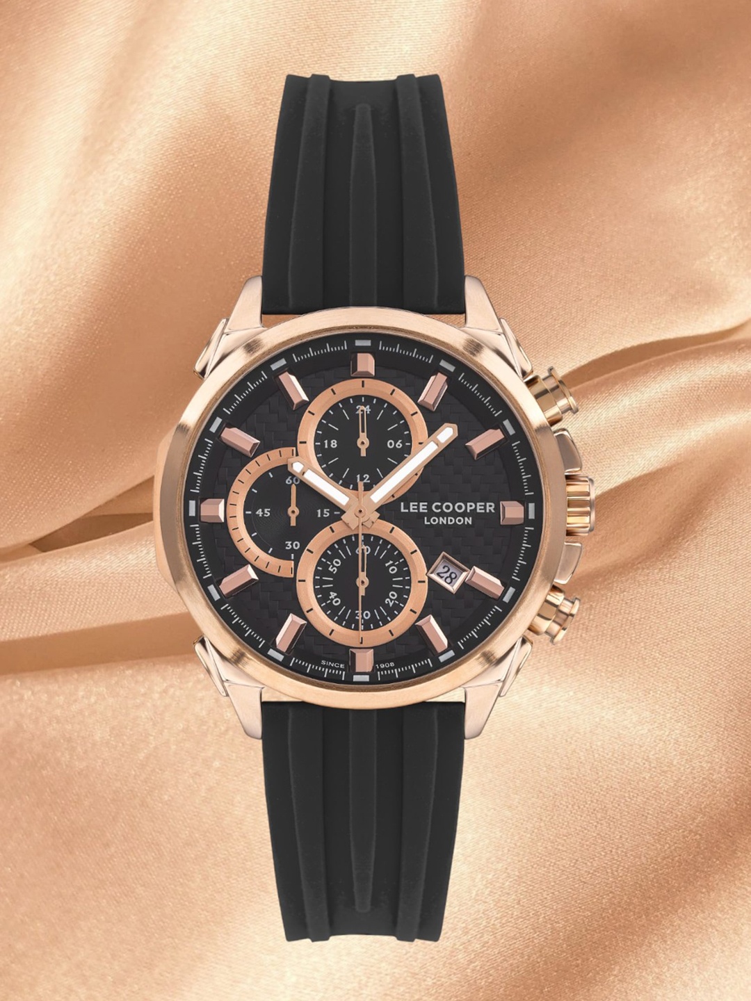 

Lee Cooper Men Brass Bracelet Style Straps Digital Chronograph Watch LC07253.451, Black