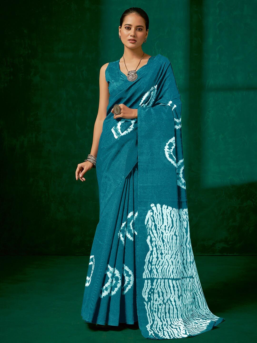 

Mitera Tie and Dye Art Silk Block Print Saree, Blue