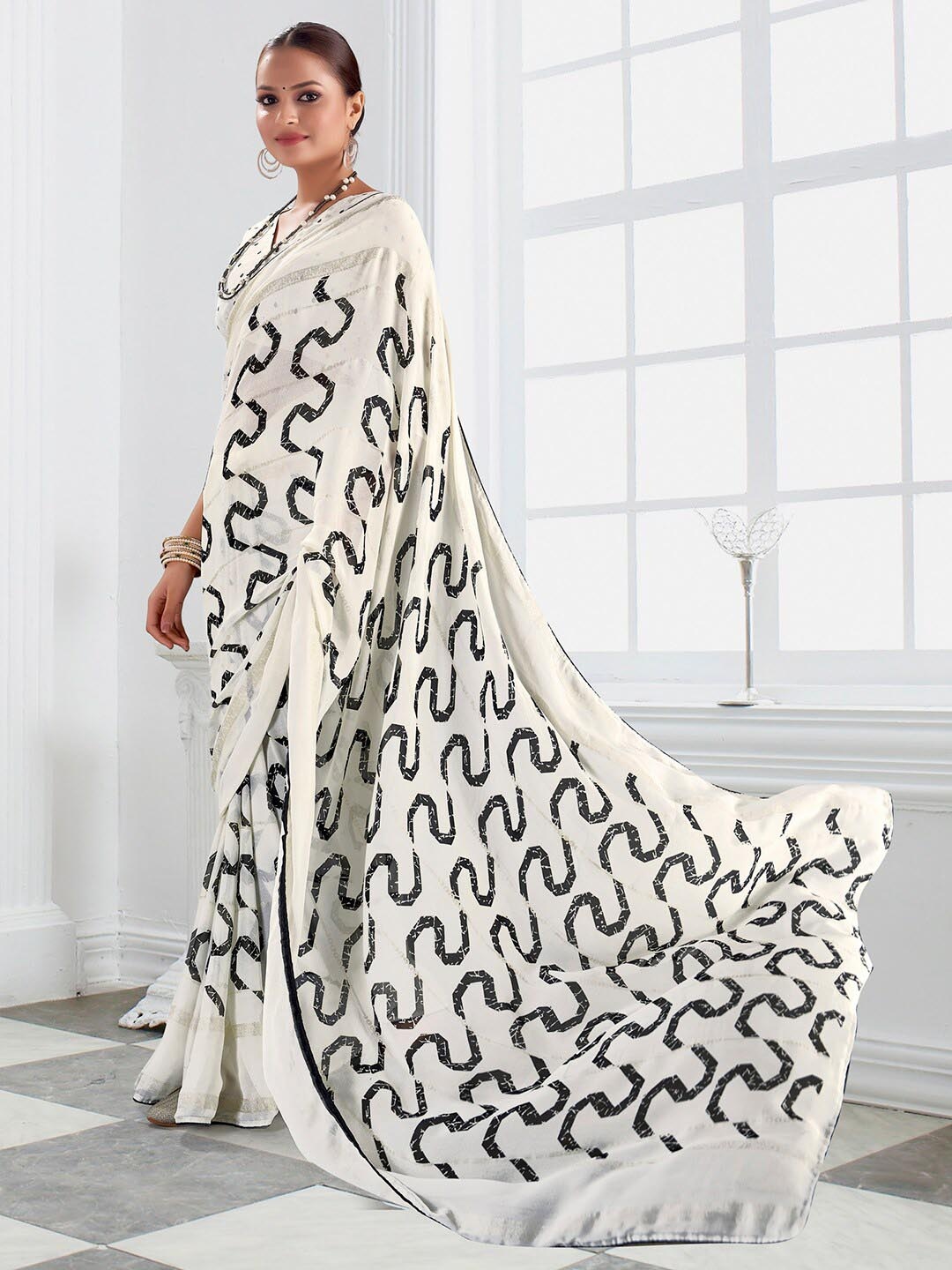 

Mitera Zari Pure Georgette Bagru Saree, White