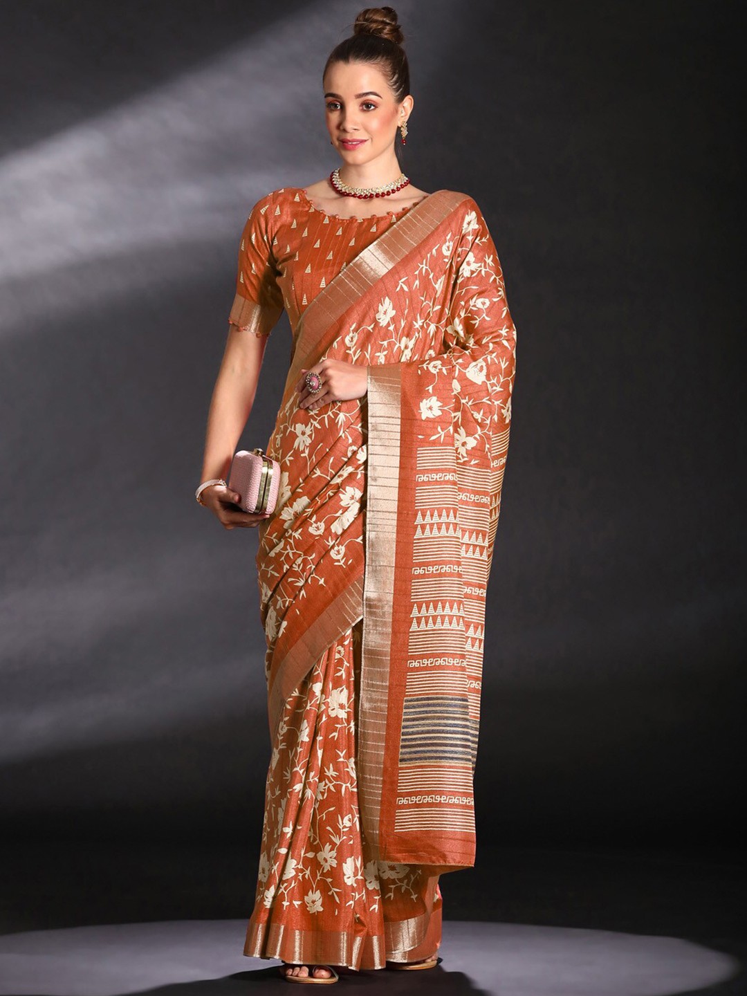 

Saree mall Floral Zari Sungudi Sarees, Orange