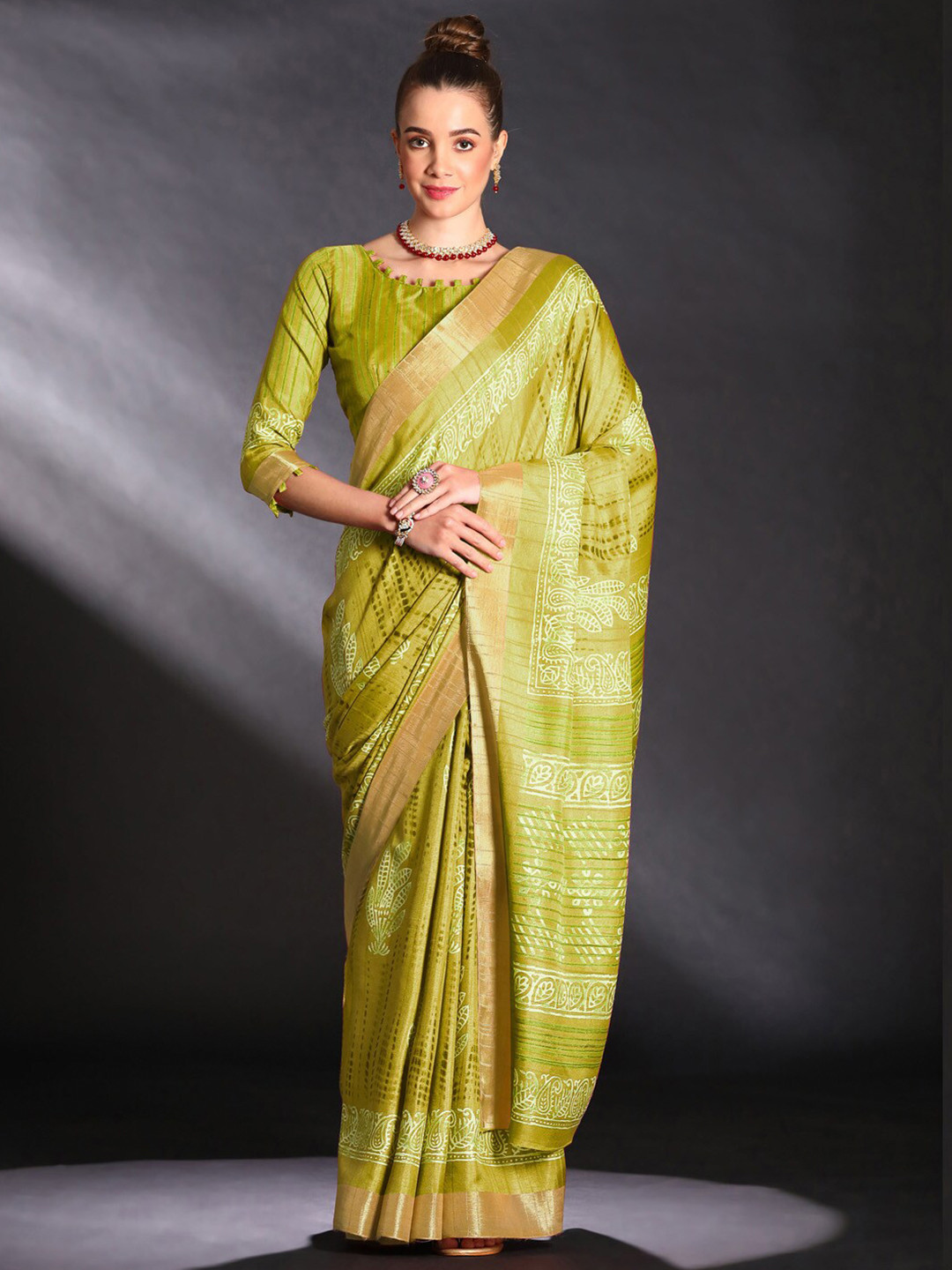 

Saree mall Green Ethnic Motifs Printed Zari Sungudi Sarees