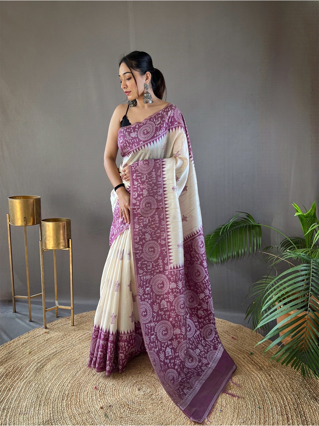 

LeeliPeeri Designer Ethnic Motifs Woven Design Tussar Saree, Lavender