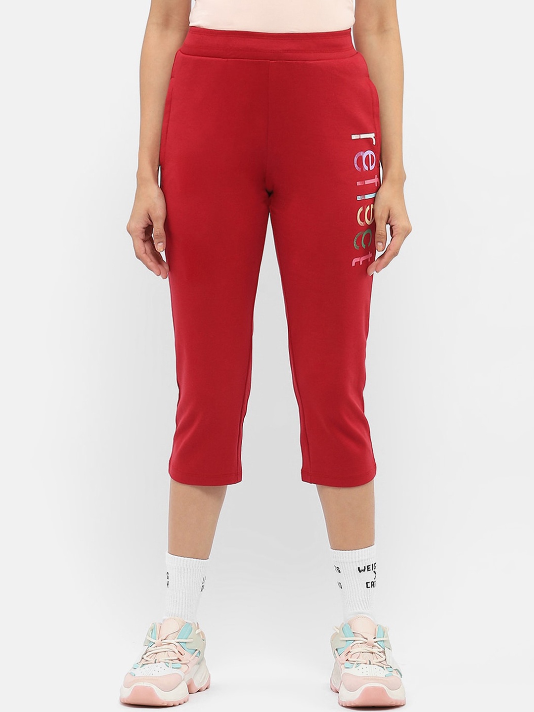 

MADAME M SECRET Typography Printed Mid Rise Capris, Maroon