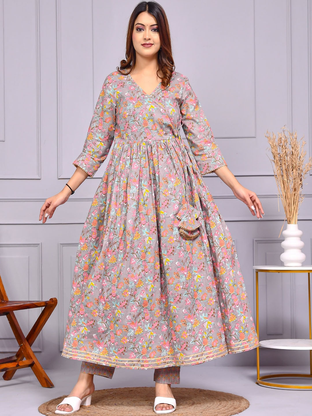 

Aspriya Floral Printed Angrakha Pure Cotton Anarkali Kurta With Trousers & Dupatta, Grey melange