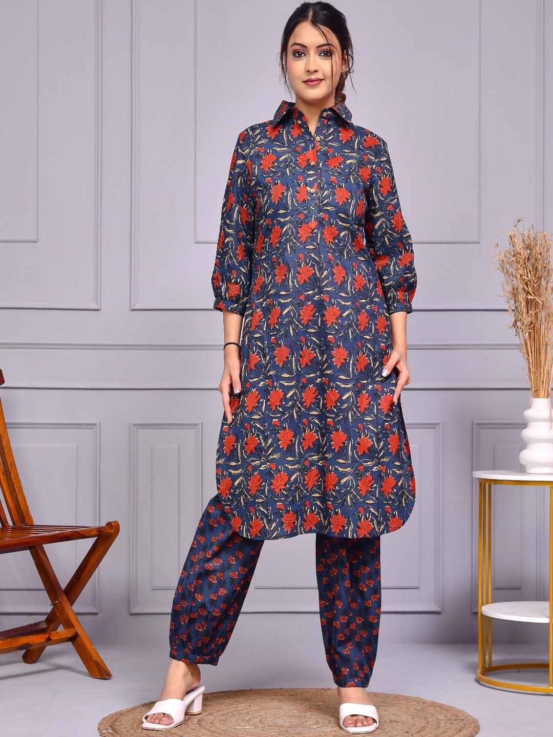 

Aspriya Ethnic Motifs Printed Regular Pure Cotton Kurta with Salwar, Navy blue
