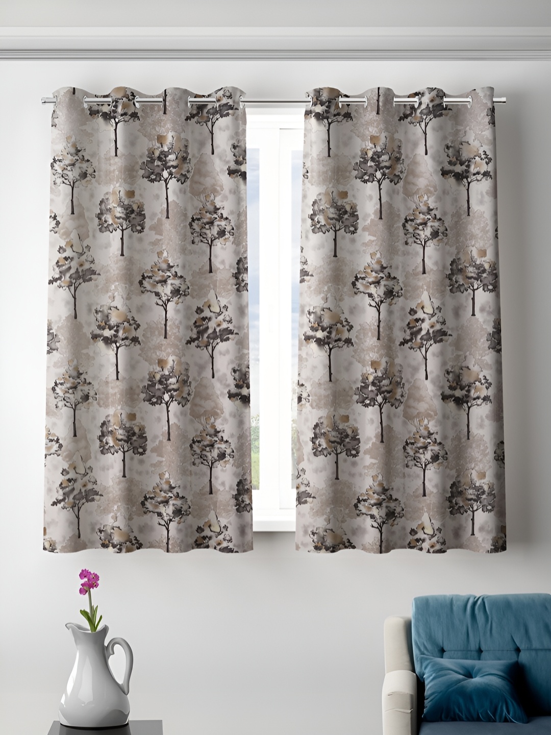 

Aura Grey & Black 2 Pieces Floral Room Darkening Window Curtain