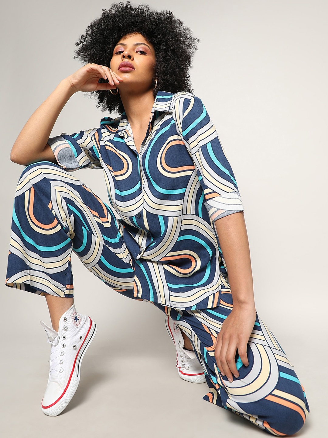 

Campus Sutra Printed Shirt & Mid-Rise Trousers Co-Ords, Blue