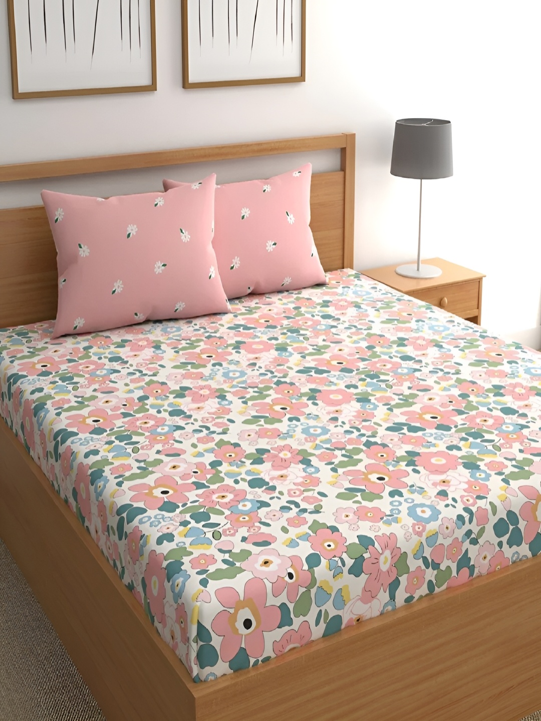 

Srijee Decors Pink & White Floral 210 TC Fitted King Bedsheet With 2 Pillow Covers