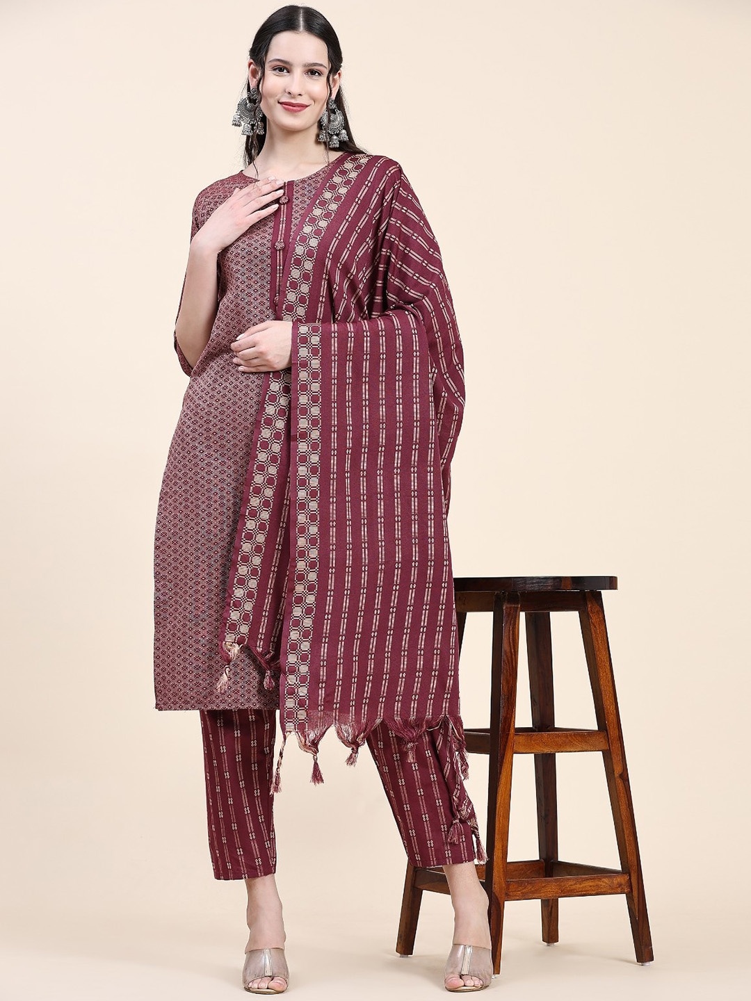

ZIRVI Geometric Woven Design Straight Kurta With Trousers & Dupatta, Maroon