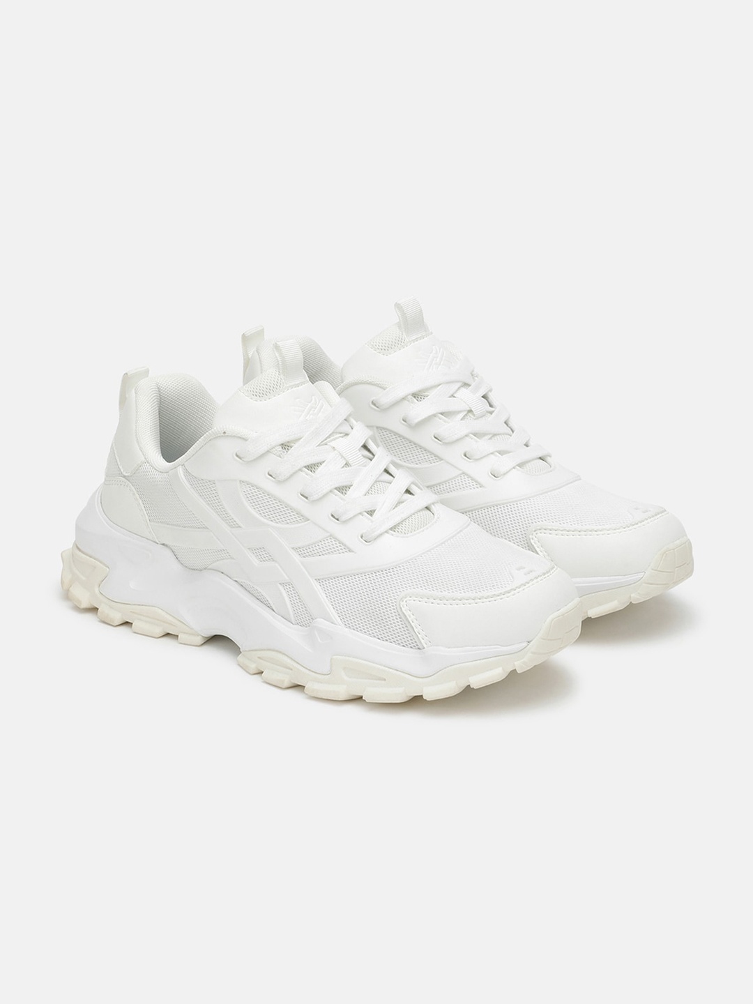 

United Colors of Benetton Men Textured Lightweight Comfort Insole Lace-Up Sneakers, White