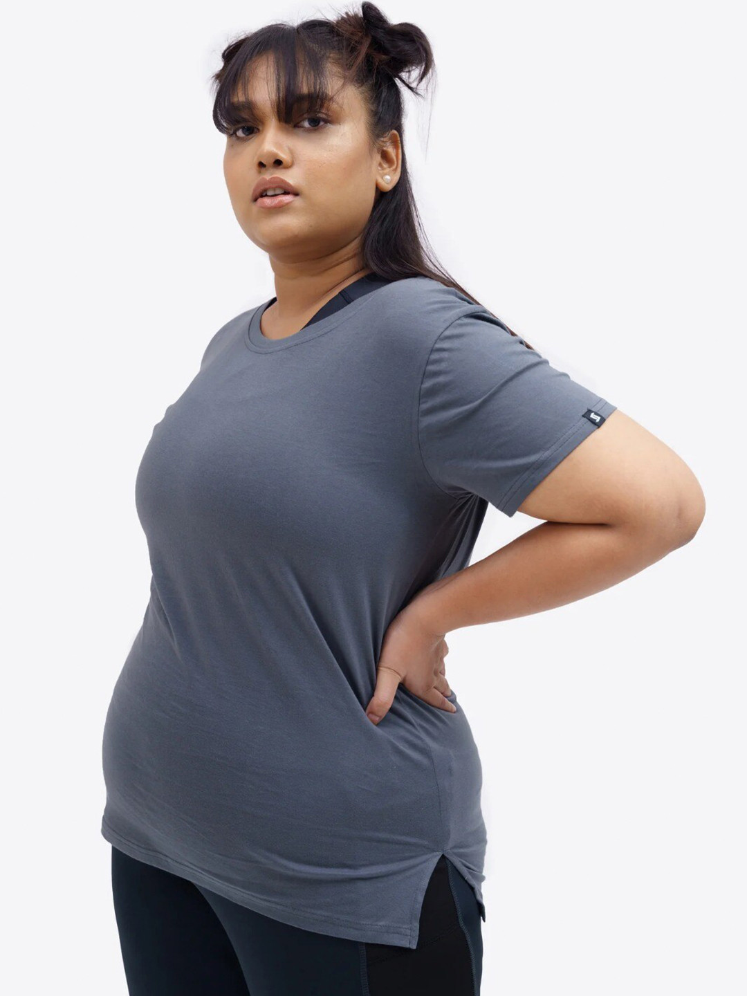 

SPIRIT ANIMAL Women V-Neck Raw Edge T-shirt, Grey
