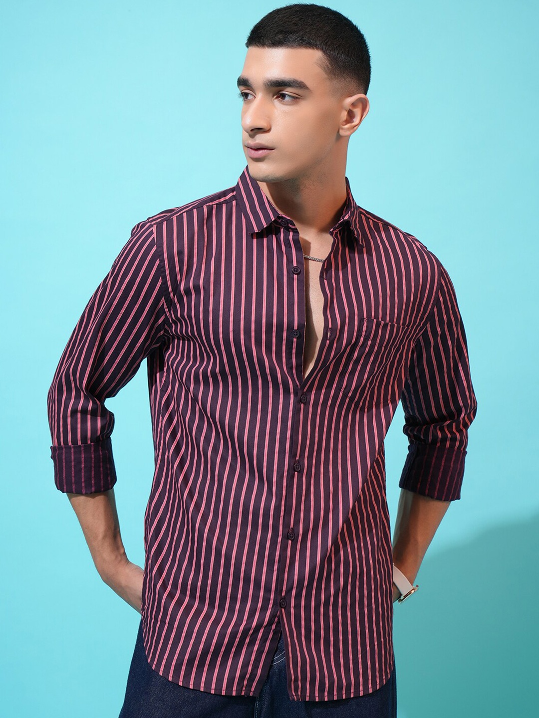 

Highlander Men Slim Fit Shirt, Burgundy